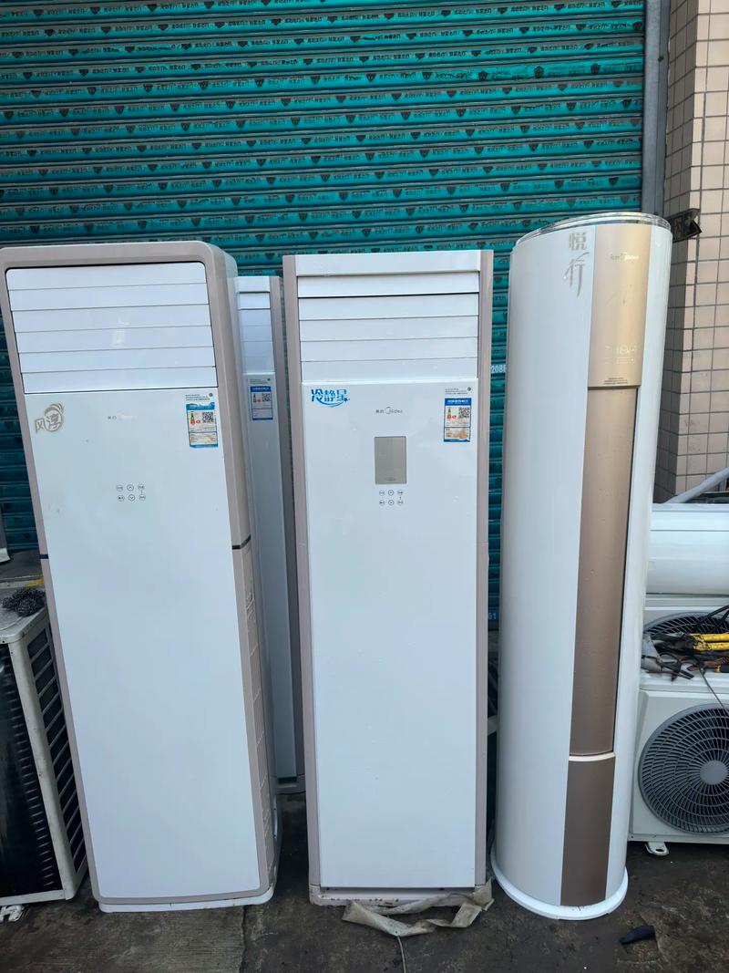 创作灵感 重庆二手空调批发 推荐一批成色9新的三匹五匹柜机